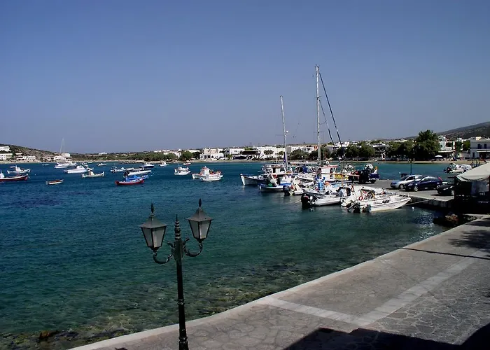 Narkissos Apartman Alikí