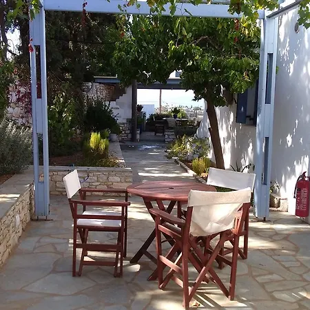Narkissos * Aliki (Paros)